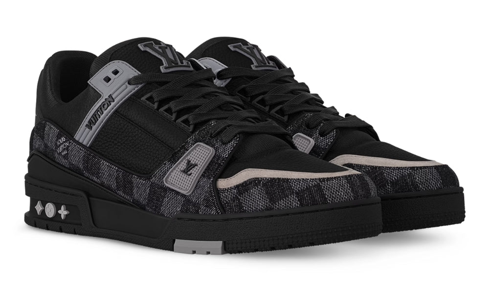 LV Trainers all black